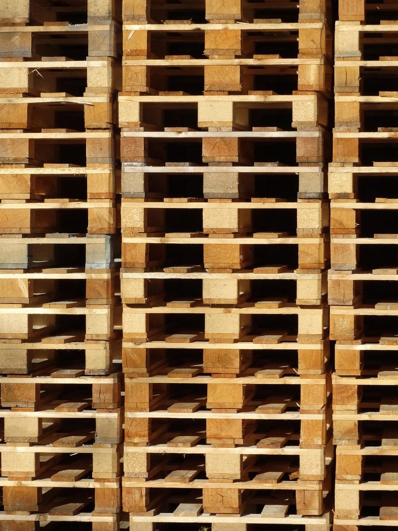 Repurposed Wooden Pallet Shelves
